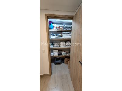 Casa de 5 alcobas en venta en San Remo, Sabaneta, 528 m² · foto 18 de 19