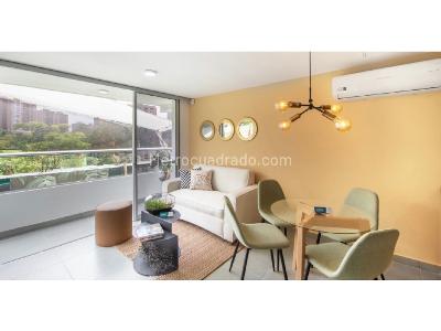 Apartamento de 2 alcobas en venta en Loma De San Jose, Sabaneta, 62 m² · foto 2 de 8
