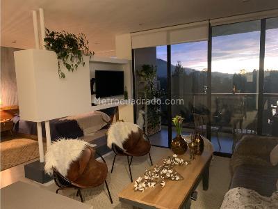 Apartaestudio en venta en Las Palmas, Medellín, 76 m² · foto 2 de 20
