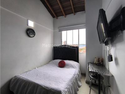Apartamento de 3 alcobas en venta en Virgen Del Carmen, Sabaneta, 69 m² · foto 20 de 20