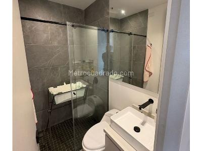 Apartamento de 3 alcobas en venta en El Diamante, Medellín, 230 m² · foto 14 de 14