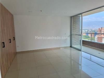 Apartamento de 3 alcobas en venta en Zuñiga, Envigado, 243 m² · foto 3 de 10