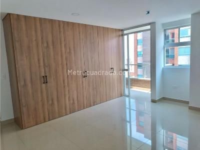 Apartamento de 3 alcobas en venta en Zuñiga, Envigado, 243 m² · foto 5 de 10