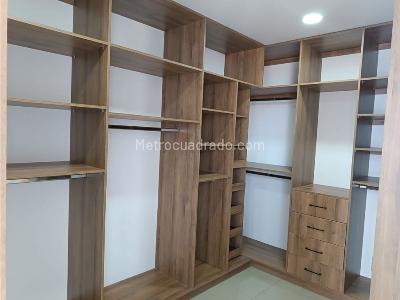 Apartamento de 3 alcobas en venta en Zuñiga, Envigado, 243 m² · foto 7 de 10
