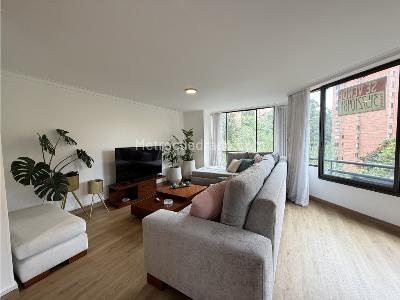 Apartamento de 4 alcobas en venta en El Tesoro, Medellín, 140 m² · foto 3 de 17