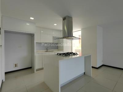 Apartamento en venta en Loma De Las Brujas, Envigado · foto 6 de 20