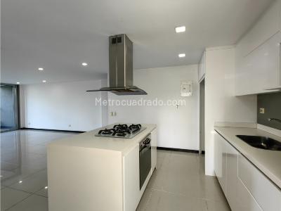 Apartamento en venta en Loma De Las Brujas, Envigado · foto 11 de 20