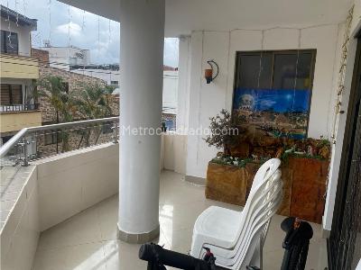 Apartamento de 3 alcobas en venta en Playa Rica, Itagüí, 80 m² · foto 8 de 11