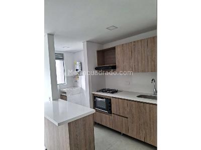 Apartamento en venta en Ditaires, Itagüí · foto 3 de 17