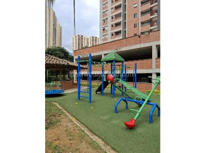 Apartamento en venta en Ditaires, Itagüí · foto 15 de 17