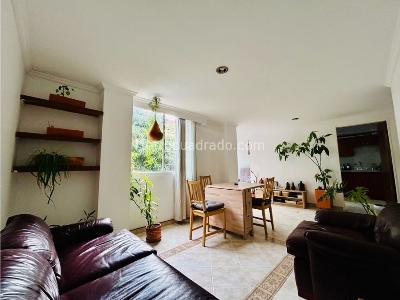 Apartamento en venta en Calasanz, Medellín · foto 2 de 20