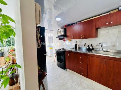 Apartamento en venta en Calasanz, Medellín · foto 7 de 20