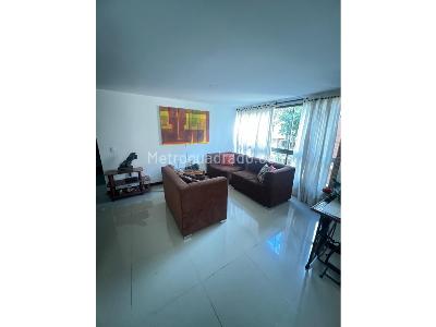 Apartamento en venta en El Portal, Envigado · foto 4 de 16