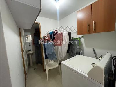Apartamento en venta en Castropol, Medellín · foto 9 de 17