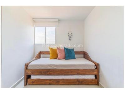 Apartamento de 3 alcobas en venta en Parque, Sabaneta, 72 m² · foto 12 de 15
