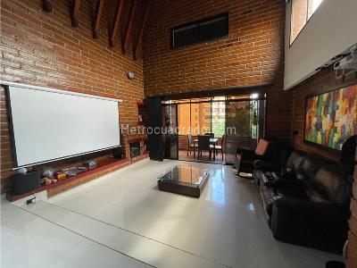 Apartamento en venta en El Poblado, Medellín · foto 10 de 20