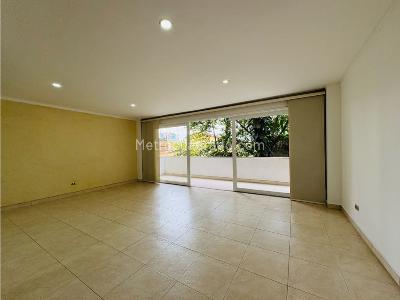 Apartamento en venta en Castropol, Medellín · foto 3 de 20