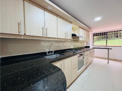 Apartamento en venta en Castropol, Medellín · foto 11 de 20