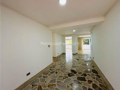 Apartamento en venta en Castropol, Medellín · foto 15 de 20