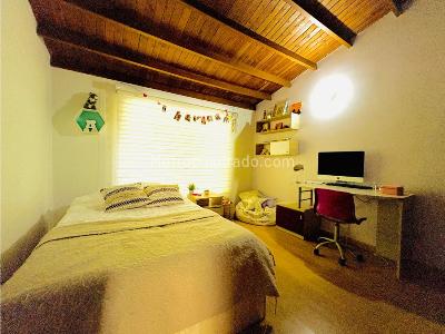 Casa de 3 alcobas en venta en La Sebastiana, Envigado, 207 m² · foto 14 de 20