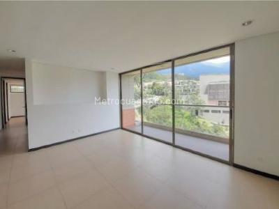 Apartamento en venta en Altos Del Poblado, Medellín · foto 5 de 20