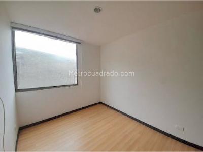 Apartamento en venta en Altos Del Poblado, Medellín · foto 9 de 20