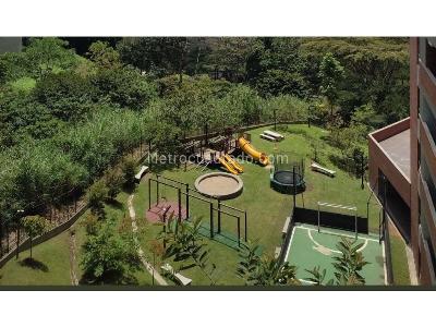 Apartamento en venta en Altos Del Poblado, Medellín · foto 18 de 20