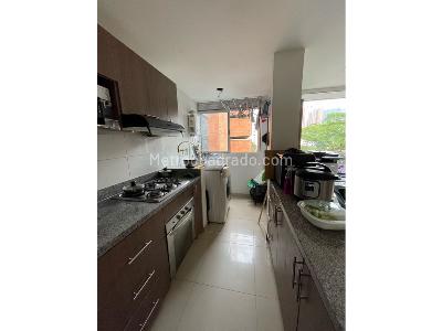 Apartamento de 3 alcobas en venta en Avesmaria, Sabaneta, 90 m² · foto 3 de 18