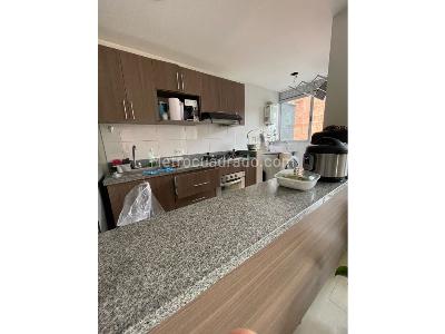 Apartamento de 3 alcobas en venta en Avesmaria, Sabaneta, 90 m² · foto 6 de 18