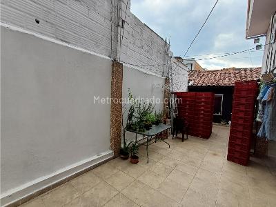 Casa de 5 alcobas en venta en Belen Los Alpes, Medellín, 240 m² · foto 5 de 20