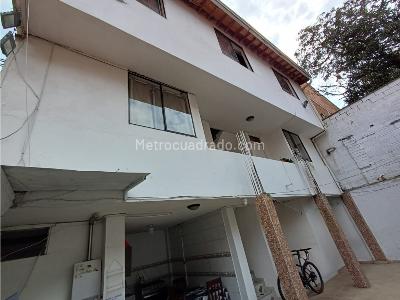 Casa de 5 alcobas en venta en Belen Los Alpes, Medellín, 240 m² · foto 6 de 20