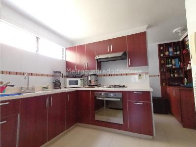 Apartamento de 3 alcobas en venta en San Joaquin, Medellín, 129 m² · foto 8 de 20