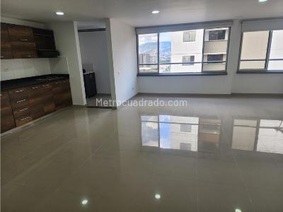 Apartamento de 3 alcobas en venta en Calle Del Banco, Sabaneta, 119 m² · foto 12 de 20