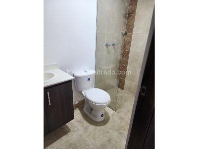 Apartamento de 3 alcobas en venta en Calle Del Banco, Sabaneta, 119 m² · foto 13 de 20