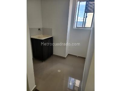 Apartamento de 3 alcobas en venta en Calle Del Banco, Sabaneta, 119 m² · foto 16 de 20