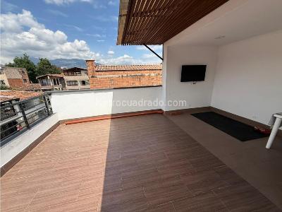Casa de 3 alcobas en venta en Belen, Medellín, 220 m² · foto 18 de 18