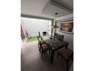Casa de 3 alcobas en venta en Belen, Medellín, 220 m² · foto 9 de 18