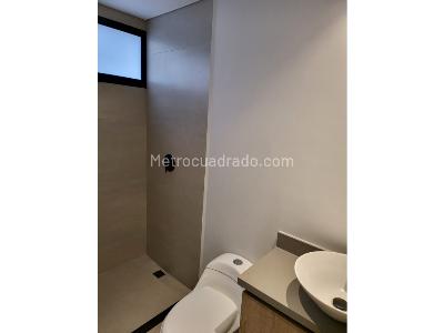 Apartamento de 5 alcobas en venta en El Poblado, Medellín, 230 m² · foto 20 de 20