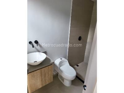 Apartamento de 5 alcobas en venta en El Poblado, Medellín, 230 m² · foto 16 de 20