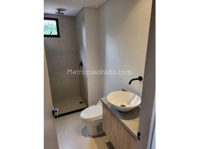Apartamento de 5 alcobas en venta en El Poblado, Medellín, 230 m² · foto 18 de 20