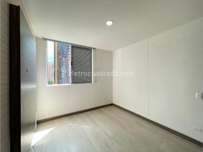 Apartamento de 3 alcobas en venta en Avesmaria, Sabaneta, 76 m² · foto 10 de 19