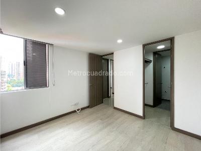 Apartamento de 3 alcobas en venta en Avesmaria, Sabaneta, 76 m² · foto 11 de 19