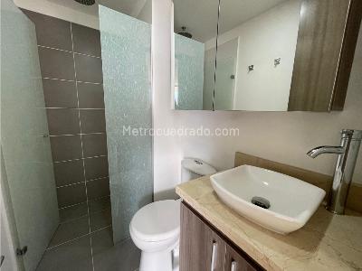 Apartamento de 3 alcobas en venta en Avesmaria, Sabaneta, 76 m² · foto 15 de 19