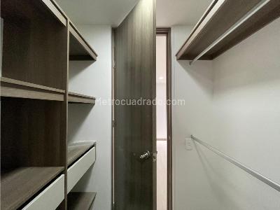 Apartamento de 3 alcobas en venta en Avesmaria, Sabaneta, 76 m² · foto 18 de 19