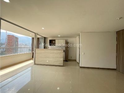Apartamento de 3 alcobas en venta en Avesmaria, Sabaneta, 76 m² · foto 2 de 19