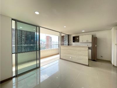 Apartamento de 3 alcobas en venta en Avesmaria, Sabaneta, 76 m² · foto 3 de 19