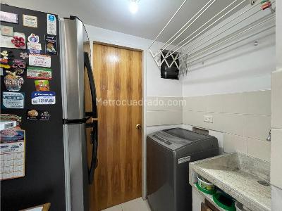 Apartamento en venta en Los Colores, Medellín · foto 11 de 14