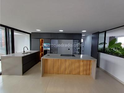 Apartamento en venta en El Poblado, Medellín · foto 3 de 20