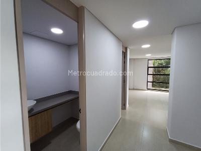 Apartamento en venta en El Poblado, Medellín · foto 18 de 20