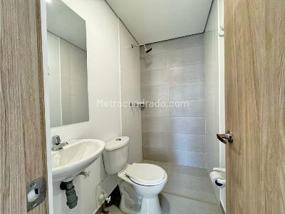 Apartamento en venta en Pilsen, Itagüí · foto 7 de 12